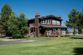 Quickdraw by KABINO Satellite WiFi Awesome Location Sleds Welcome Condo on Golf Course
